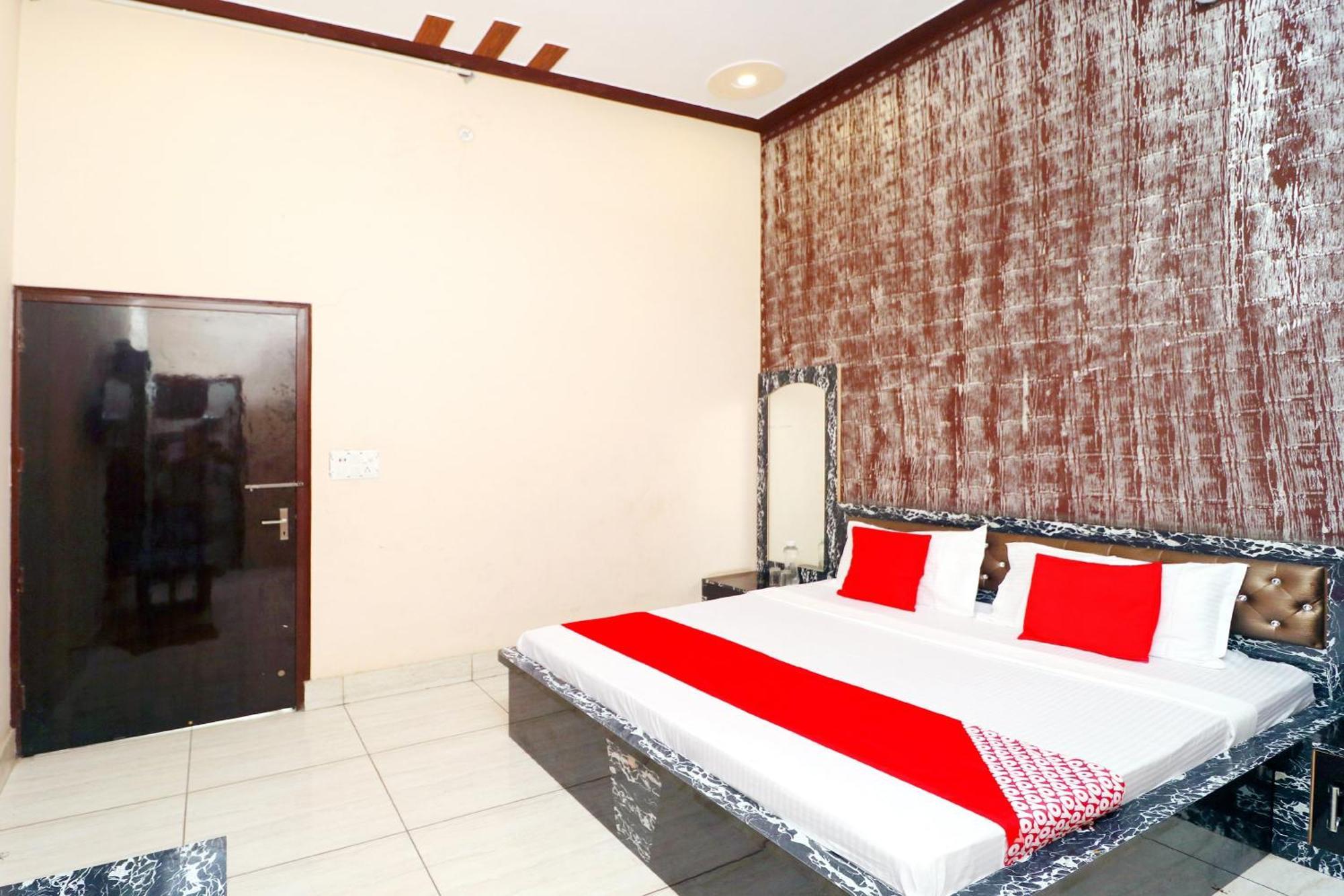 Hotel O Pushp Vatika Bhiwani Eksteriør billede